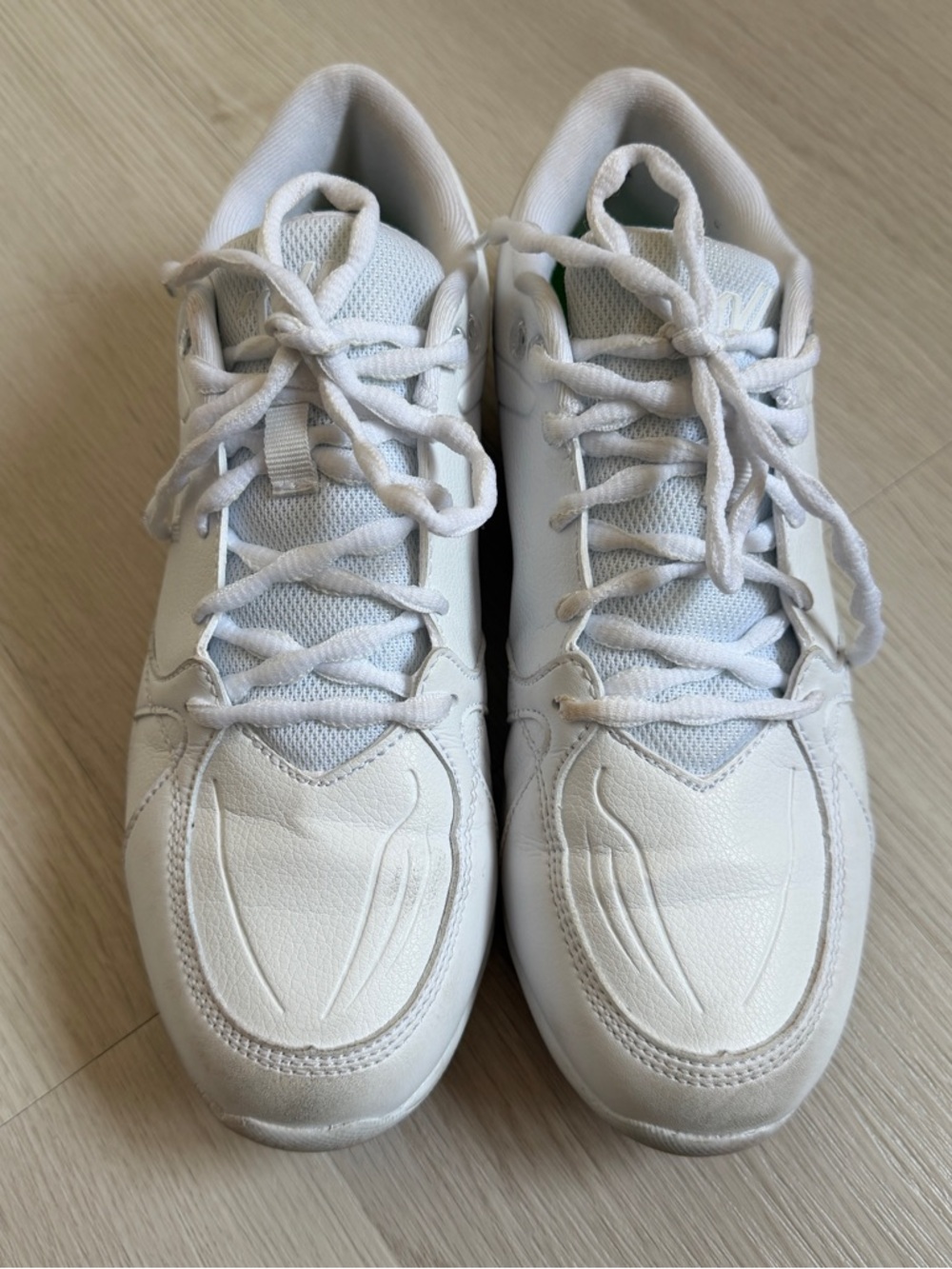 Varsity Huddle Cheerleading Shoes Womens 8.5 White Lace Up Cheer Athletic - Picture 4 of 16